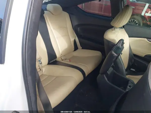 1HGCT2B8XGA005117 2016 HONDA ACCORD - Image 8