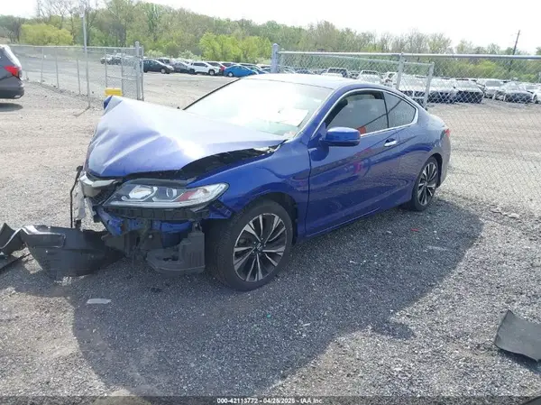 1HGCT2B8XHA000209 2017 HONDA ACCORD - Image 2