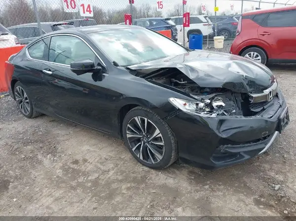 1HGCT2B8XHA004003 2017 HONDA ACCORD - Image 1