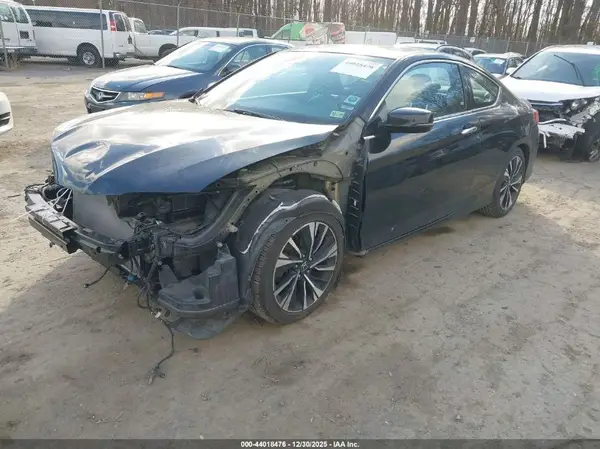 1HGCT2B92HA002948 2017 HONDA ACCORD - Image 2