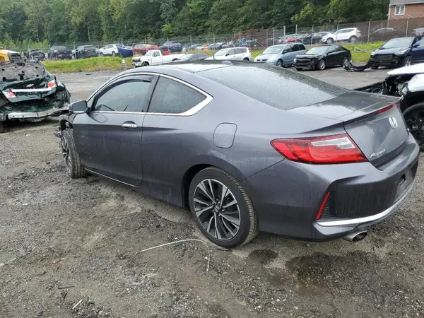 1HGCT2B95HA002300 2017 HONDA ACCORD - Image 2