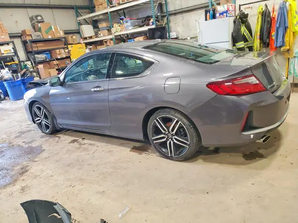 1HGCT2B96HA800160 2017 HONDA ACCORD - Image 2