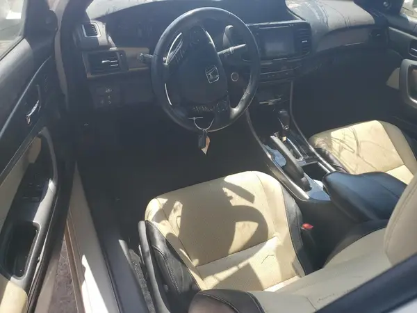 1HGCT2B99HA002056 2017 HONDA ACCORD - Image 8