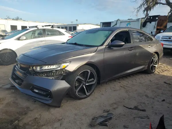 1HGCV1E30JA025503 2018 HONDA ACCORD - Image 1