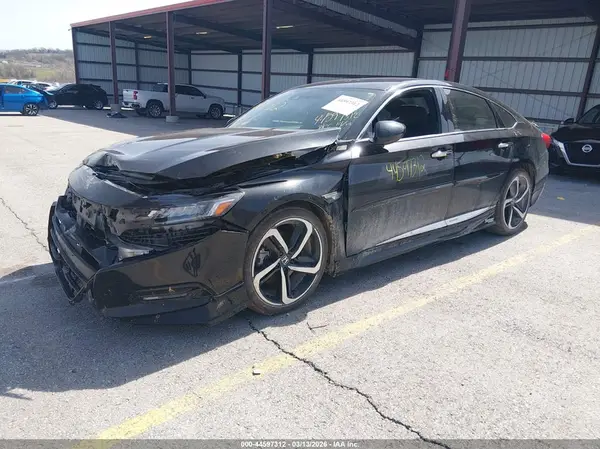 1HGCV1E30JA025520 2018 HONDA ACCORD - Image 2