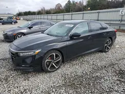 1HGCV1E30JA252500 2018 HONDA ACCORD