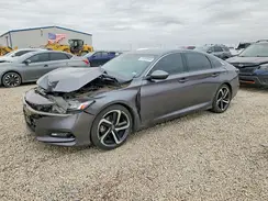 1HGCV1E30KA081121 2019 HONDA ACCORD