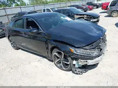 1HGCV1E31JA003705 2018 HONDA ACCORD
