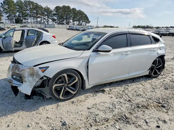 1HGCV1E31JA109619 2018 HONDA ACCORD - Image 1