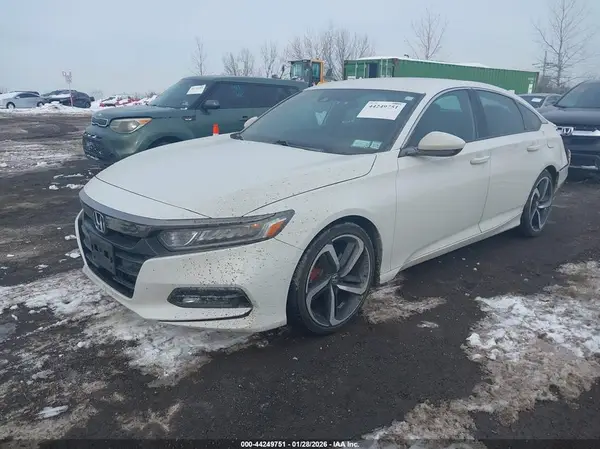 1HGCV1E31KA100811 2019 HONDA ACCORD - Image 2
