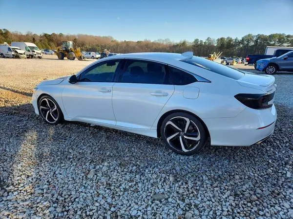1HGCV1E31KA136983 2019 HONDA ACCORD - Image 2