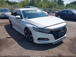 1HGCV1E31KA166873 2019 HONDA ACCORD
