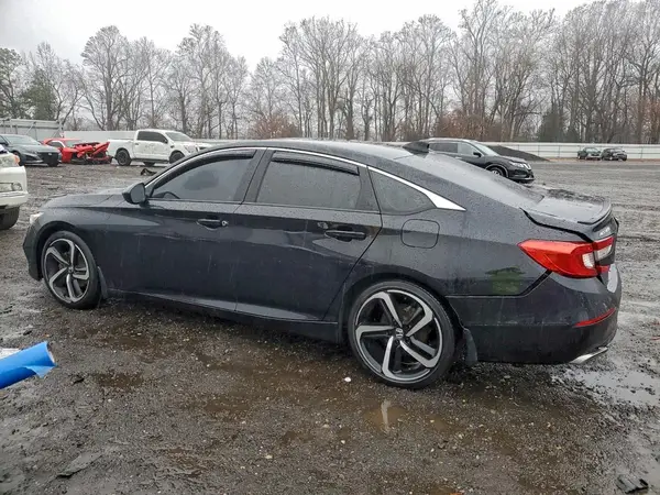 1HGCV1E32JA003714 2018 HONDA ACCORD - Image 2