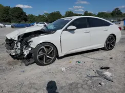 1HGCV1E32KA069133 2019 HONDA ACCORD