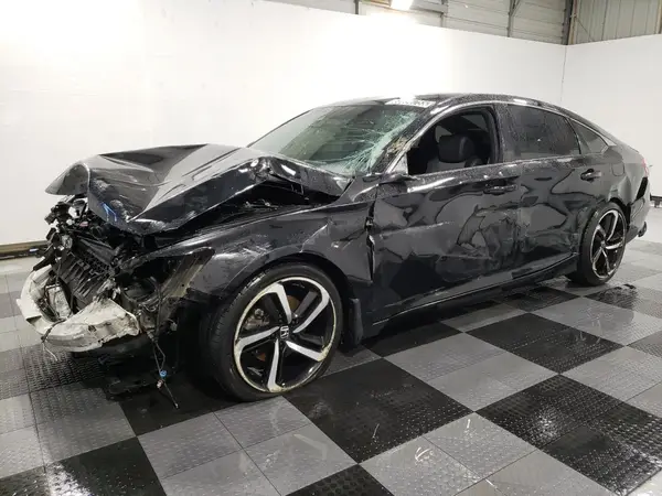 1HGCV1E32KA157048 2019 HONDA ACCORD - Image 1