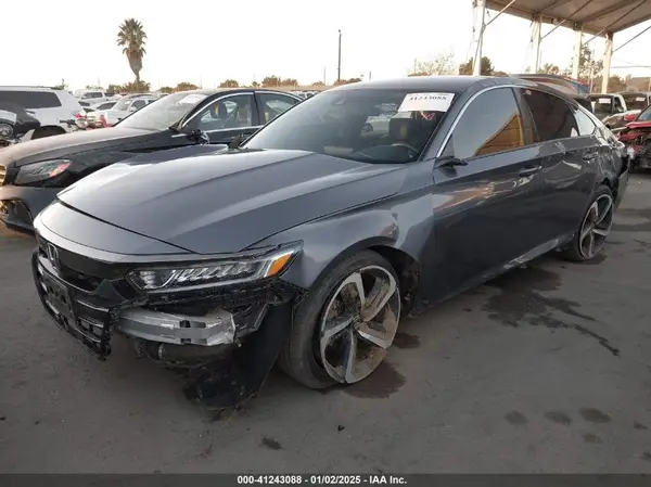1HGCV1E33JA184340 2018 HONDA ACCORD - Image 2