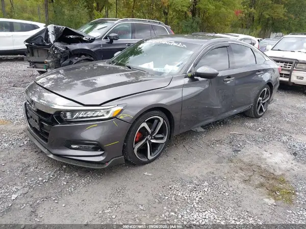 1HGCV1E35KA166911 2019 HONDA ACCORD - Image 2