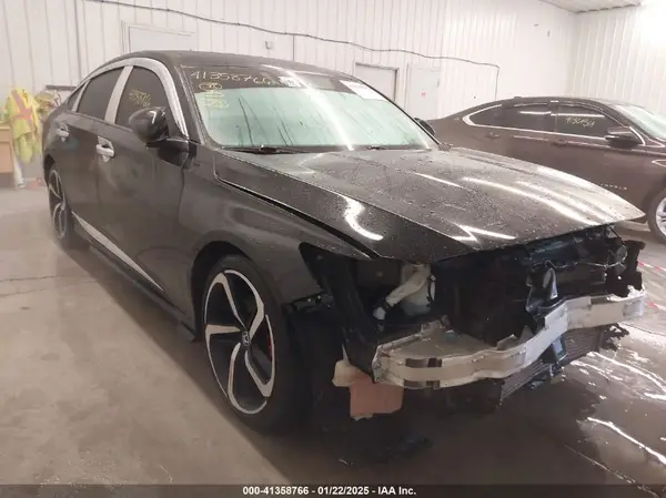 1HGCV1E37JA127610 2018 HONDA ACCORD - Image 1
