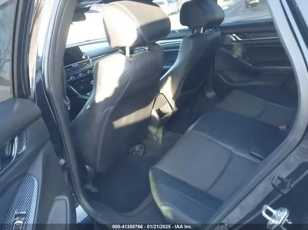 1HGCV1E37JA127610 2018 HONDA ACCORD - Image 8