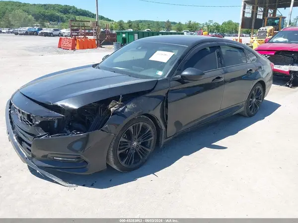 1HGCV1E39JA071167 2018 HONDA ACCORD - Image 2