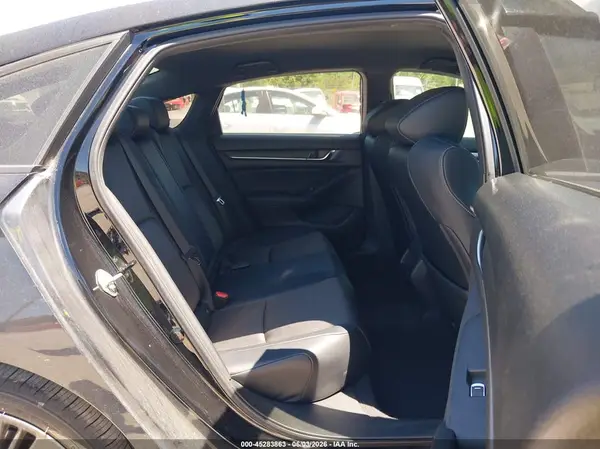 1HGCV1E39JA071167 2018 HONDA ACCORD - Image 8