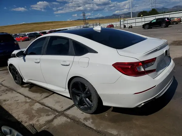 1HGCV1E39JA220841 2018 HONDA ACCORD - Image 2