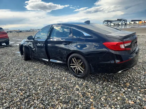 1HGCV1E39KA018745 2019 HONDA ACCORD - Image 2