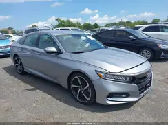 1HGCV1E3XJA034595 2018 HONDA ACCORD
