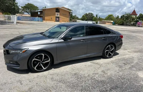1HGCV1E3XJA221190 2018 HONDA ACCORD - Image 2
