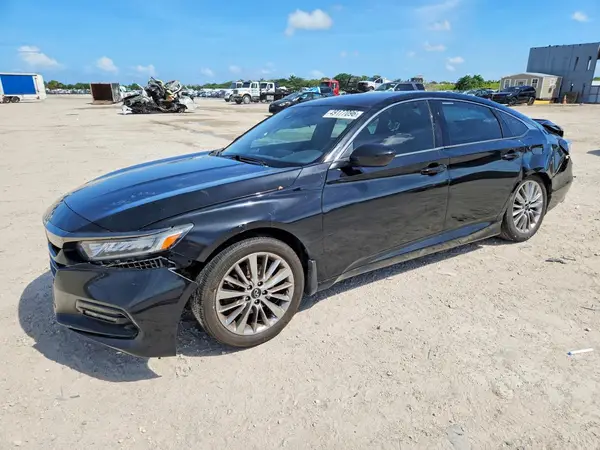 1HGCV1E3XKA069123 2019 HONDA ACCORD - Image 1