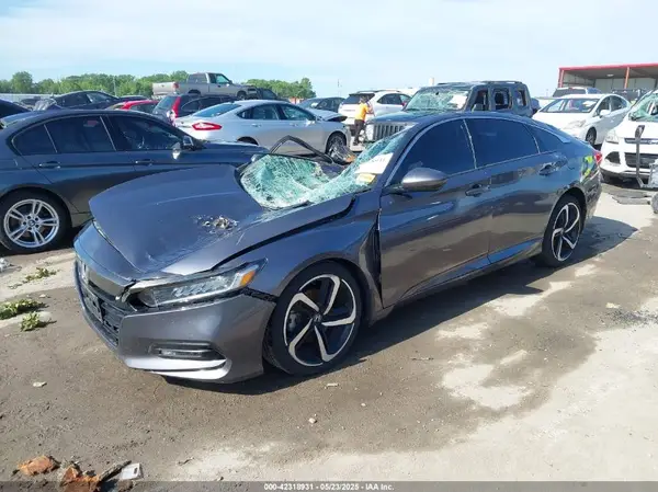 1HGCV1E3XKA166905 2019 HONDA ACCORD - Image 2