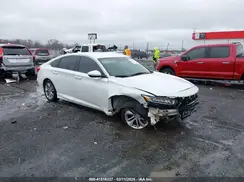 1HGCV1F10JA002140 2018 HONDA ACCORD