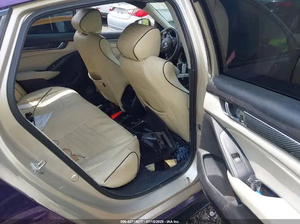 1HGCV1F10JA006673 2018 HONDA ACCORD - Image 8