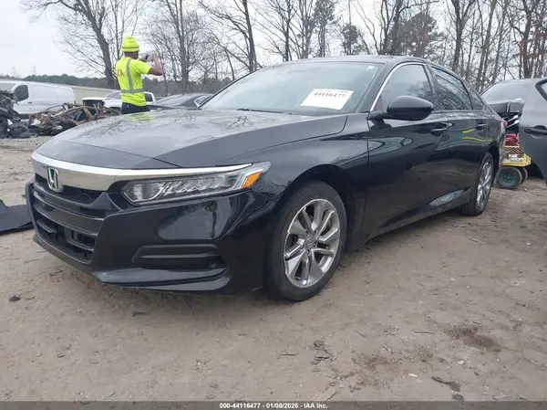 1HGCV1F10JA024364 2018 HONDA ACCORD - Image 2