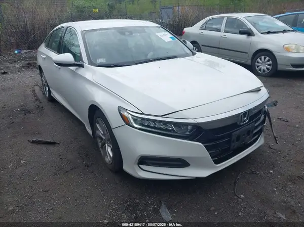 1HGCV1F10JA024932 2018 HONDA ACCORD - Image 1