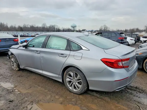 1HGCV1F10JA036868 2018 HONDA ACCORD - Image 2