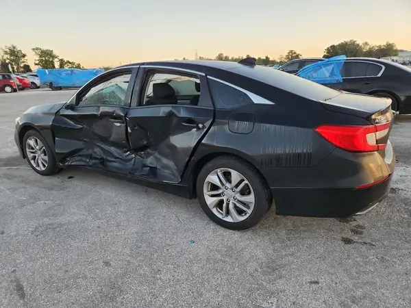 1HGCV1F10JA039124 2018 HONDA ACCORD - Image 2