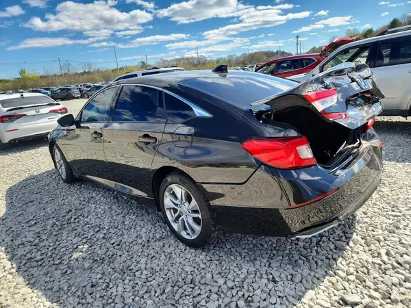 1HGCV1F10JA046817 2018 HONDA ACCORD - Image 2