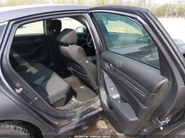 1HGCV1F10JA048003 2018 HONDA ACCORD - Image 8