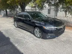 1HGCV1F10JA056957 2018 HONDA ACCORD