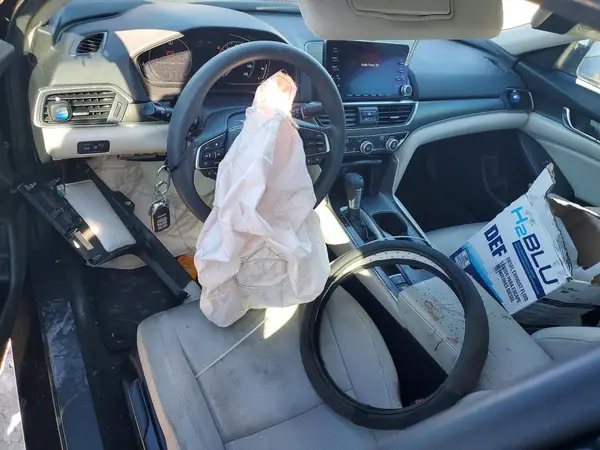 1HGCV1F10JA057011 2018 HONDA ACCORD - Image 8