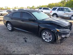 1HGCV1F10JA059115 2018 HONDA ACCORD