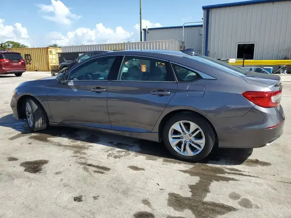 1HGCV1F10JA061205 2018 HONDA ACCORD - Image 2