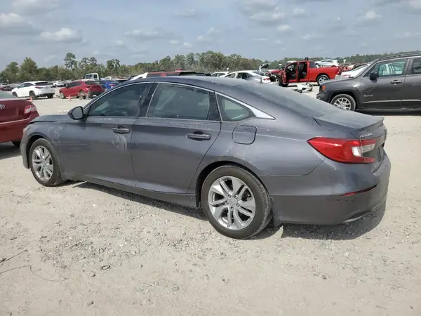 1HGCV1F10JA061558 2018 HONDA ACCORD - Image 2