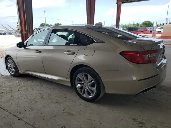 1HGCV1F10JA069112 2018 HONDA ACCORD - Image 2