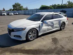 1HGCV1F10JA087965 2018 HONDA ACCORD