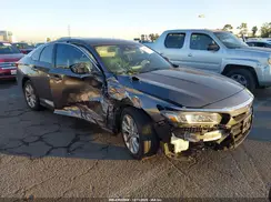 1HGCV1F10JA112413 2018 HONDA ACCORD