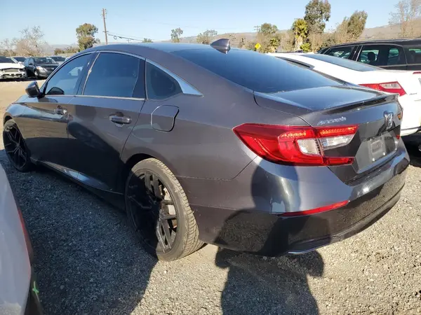 1HGCV1F10JA112444 2018 HONDA ACCORD - Image 2