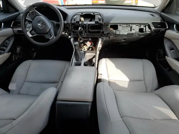1HGCV1F10JA112444 2018 HONDA ACCORD - Image 8