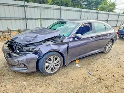 1HGCV1F10JA117840 2018 HONDA ACCORD